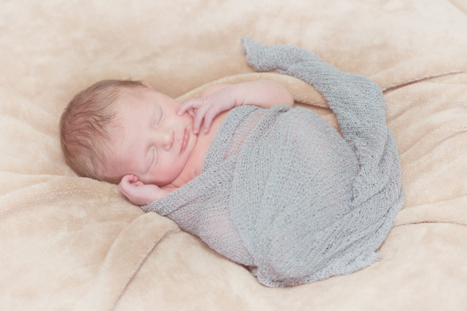 newborn wrapped sleeping portrait at home in Mansfield by Nottinghamshire photographer